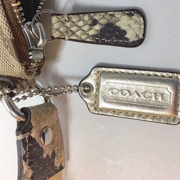 Brand New COACH Sutton Signature Python Swingpack - Picture 5 of 8
